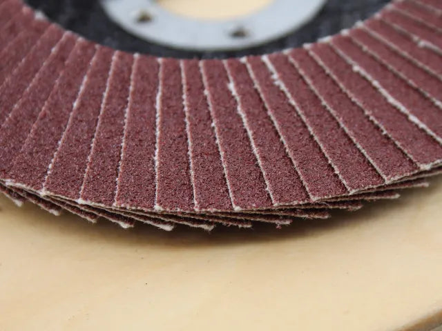 Faithfull Aluminium Oxide Flap Disc 125 x 22mm 120 Grit – – Now available at MTN Shop UK. - imagen 3