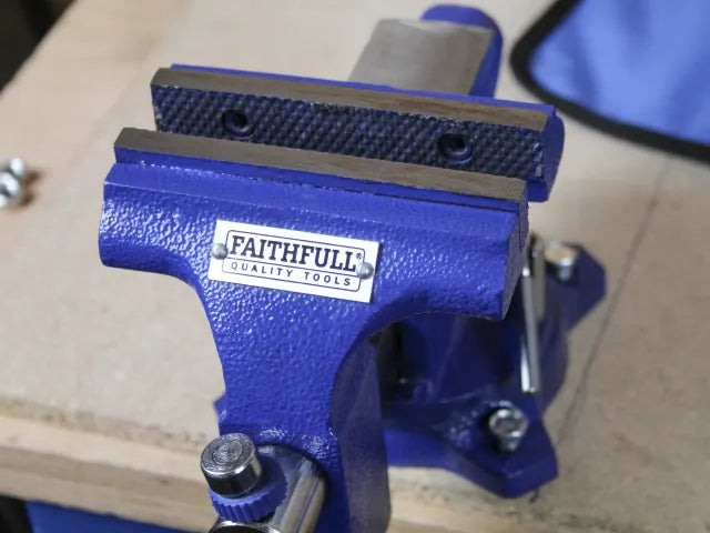 Faithfull Light-Duty Mechanics Vice 100mm (4in) – – Now available at MTN Shop UK. - imagen 5