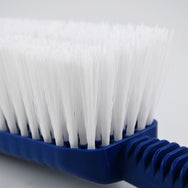 Close-up of Faithfull Water Flow Hand Brush stiff white bristles - imagen 10