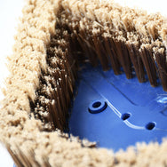 Close-up of Faithfull Water Flow Cleaning Brush soft bristles - imagen 3