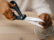 Fiskars Amplify Scissors 24cm – – Now available at MTN Shop UK. - imagen 5