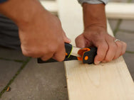 Fiskars Heavy-Duty Knife with Sharpener – – Now available at MTN Shop UK. - imagen 6