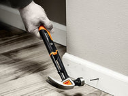 Fiskars IsoCore Curved Finishing Hammer 450g (16oz) – – Now available at MTN Shop UK.