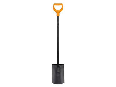 Fiskars Solid™ Metal Rounded Spade – – Now available at MTN Shop UK.