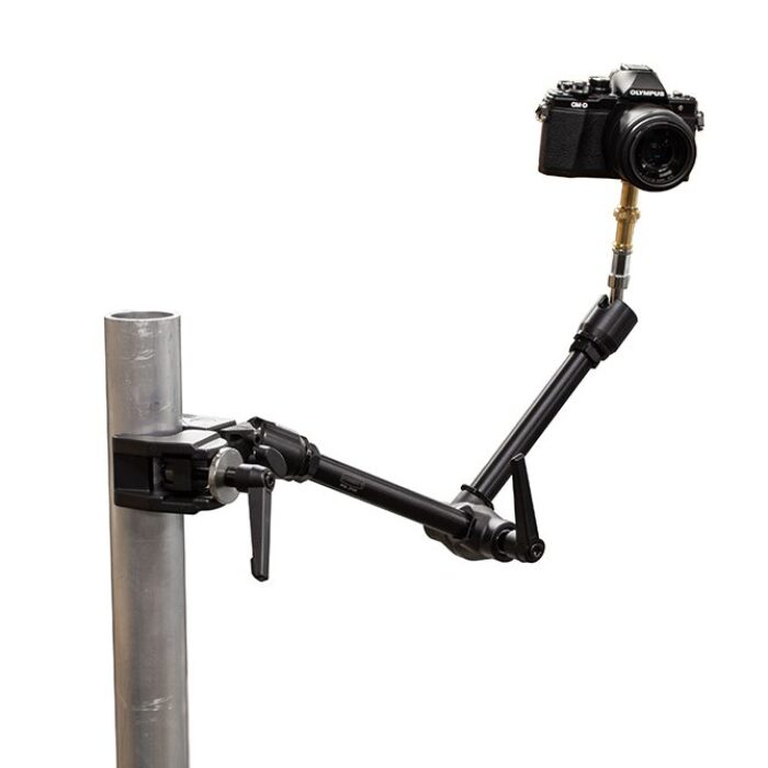Doughty Pivot Arm G1150 — multi-positioning grip arm mounted on tube with camera, showing full extension and ball joint flexibility for film and photography production. - imagen 2