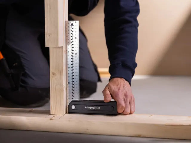 Hultafors Quattro Adjustable Square 300mm – – Now available at MTN Shop UK. - imagen 9