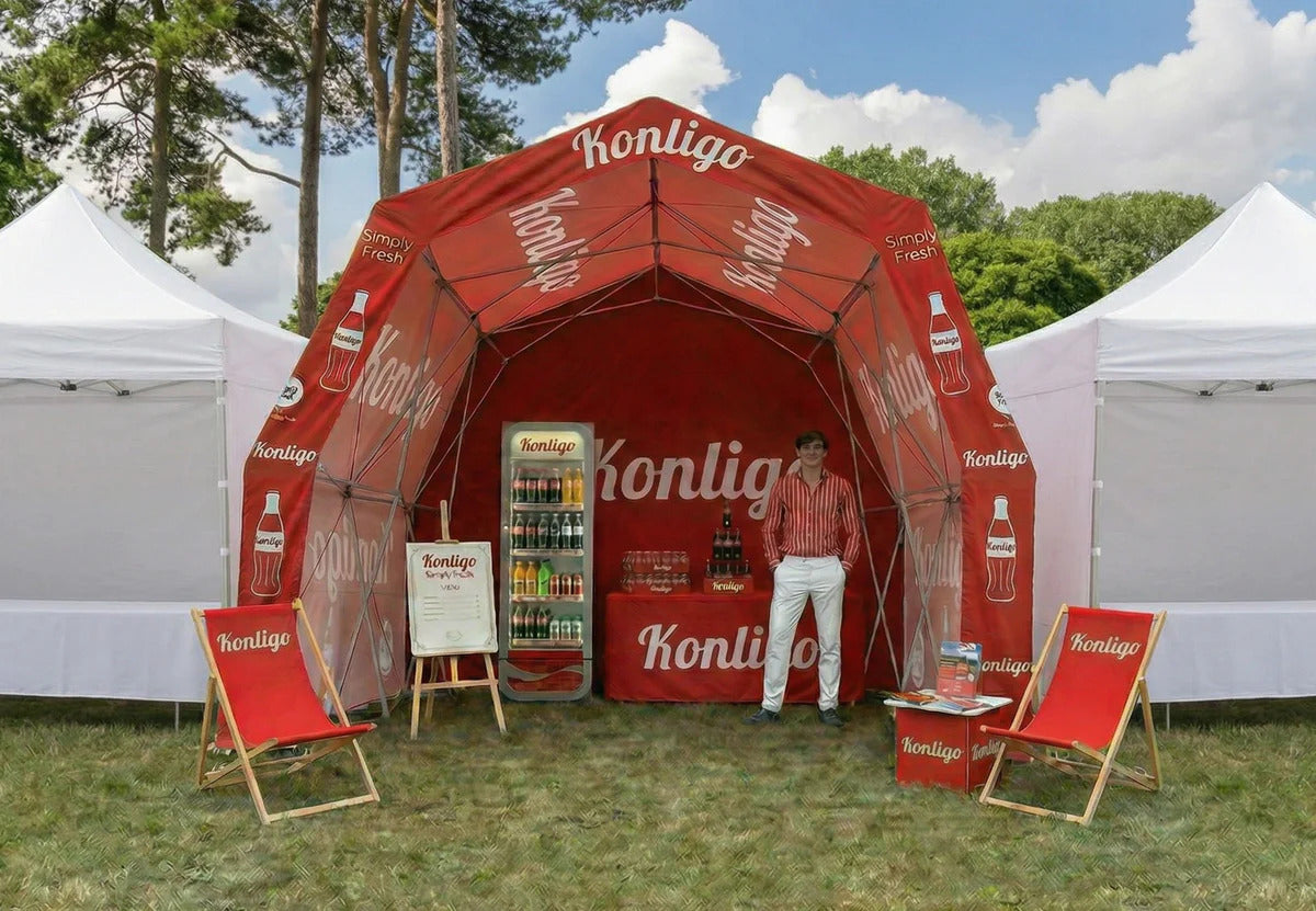 Konligo The Tent commercial pop-up gazebo used as a brand activation booth with custom printed canopy - imagen 7