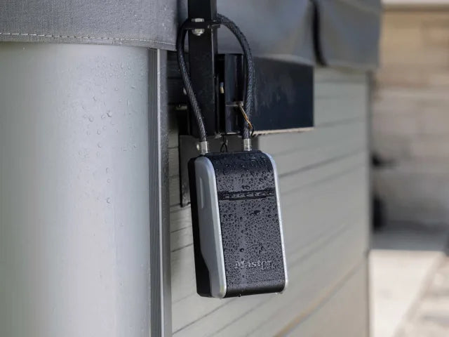 Master Lock 5482EURD Select Access® Flexible Shackle Key Lock Box – – Now available at MTN Shop UK. - imagen 2