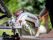 Metabo KGS 18 LTX BL 305 Brushless Mitre Saw 18V – – Now available at MTN Shop UK. - imagen 4