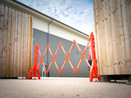 Olympia Portable Safety Barrier – – Now available at MTN Shop UK. - imagen 4