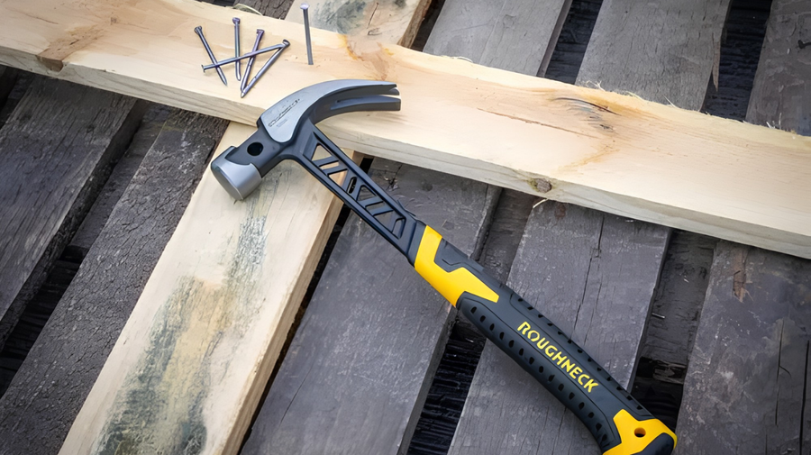 2. Claw Hammer 