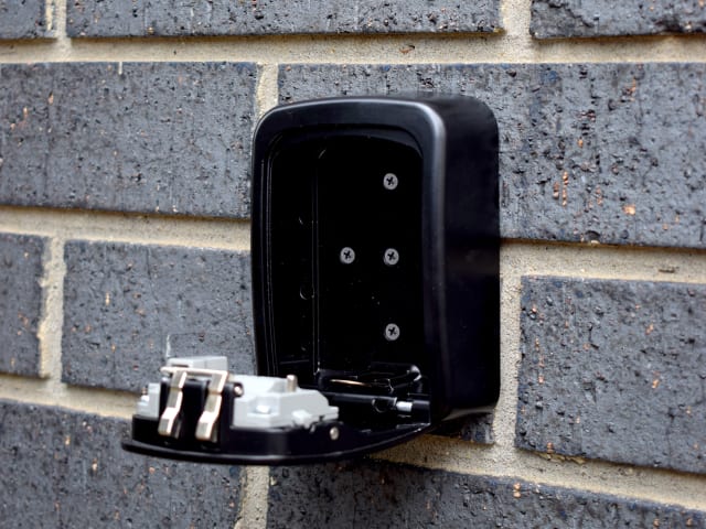 Scan 4 Dial Combination Key Safe – – Now available at MTN Shop UK. - imagen 2