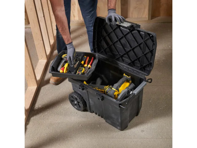 STANLEY® One-Touch Latch Mobile Job Chest 52 litre – – Now available at MTN Shop UK. - imagen 3