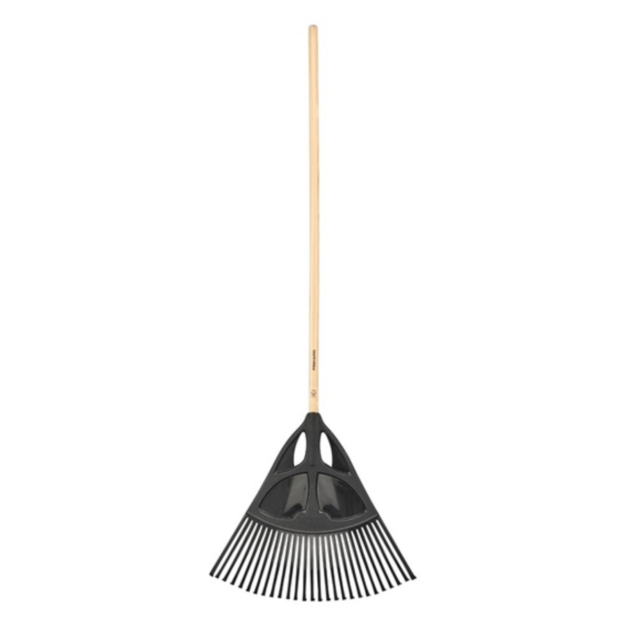 Best Leaf Rake: Fiskars Classic Large Leaf Rake