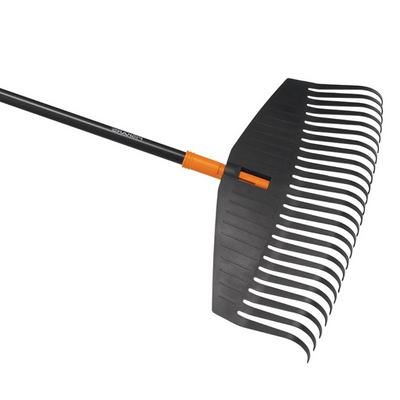 Fiskars  Solid™ Leaf Rake - Large