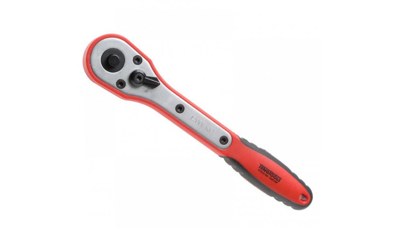 2. Fine-Tooth Ratchet