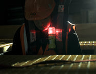 Eflare UB280 Series LED Safety Beacon glowing red in a low light emergency response scene - imagen 5