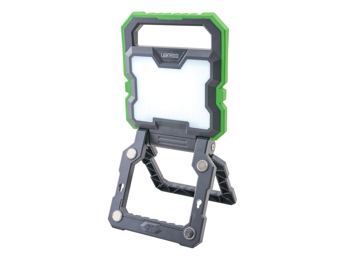 Lighthouse - Lighthouse Rechargeable Worklight (2,000 Lumens) - Portable LED work light with adjustable stand. - imagen 3
