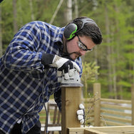 3M Peltor X1 Ear Defenders, SNR=27dB – The Peltor X1 Ear Defenders are lightweight and low-profile, ideal for protecting workers' hearing against light industry noise e.g. grounds maintenance and power drilling. – Now available at MTN Shop UK. - imagen 4