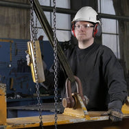 3M Peltor X3 Ear Defenders, SNR=33dB – The Peltor X3 Ear Defenders are designed to improve attenuation without the need for a double cup design for greater comfort and wearability, ideal for protecting workers' hearing. – Now available at MTN Shop UK. - imagen 4