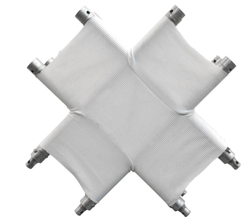 Showtex Trussleeve 4-Way Cross – ✔Covering your truss safe, fast, and easy or turning it into a design feature without any visible seams. ✔Flame retardant ✔Connect 4 truss pieces ✔Black & White – Now available at MTN Shop UK. - imagen 2