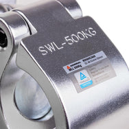 Swivel Coupler with 500kg Working Load Limit close up on labelin silver - imagen 3