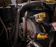 Brushless Sub-Compact 3/8in Impact Wrench - imagen 4