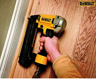 Pneumatic Oil-Free 18 Gauge Brad Nailer - imagen 3