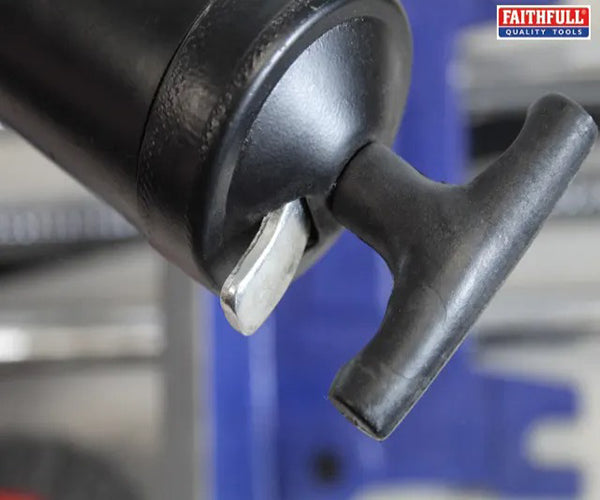 Side Lever Grease Gun - imagen 2