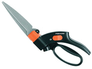 Fiskars GS42 Servo-System Grass Shears – – Now available at MTN Shop UK.