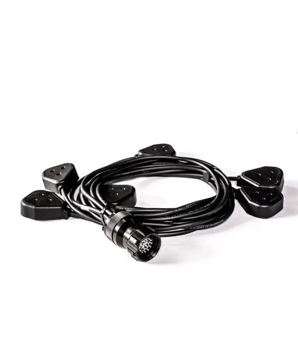 Stage Cable 19way Plug to 6 x 15A Sockets – 13Amp to Powercon Mains Lead with Black 1.5mm PVC Cable & fitted with a 13Amp Cable Plug & a Powercon 20Amp Cable Socket Blue - 2 metre long – Now available at MTN Shop UK. - imagen 2