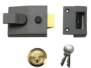 Yale Locks 91 Basic Nightlatch 60mm Backset DMG Finish Box – – Now available at MTN Shop UK.