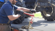 Yale RLSP Ratchet Load Binders – Lashing capacity 4000 - 10600 daNThe load binder is a universal tool to restrain and secure loads and freight. – Now available at MTN Shop UK. - imagen 4