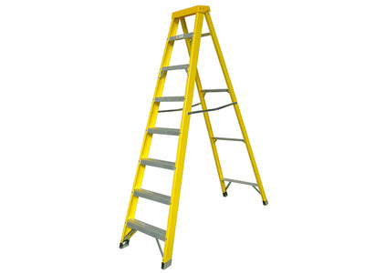 Zarges Fibreglass Swingback Steps Open, 2.71m Closed 2.98m 10 Rungs – – Now available at MTN Shop UK.