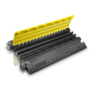 Adam Hall Defender 3 Cable Protector Ramp - 3 Channels – Cable Protector Ramp with 3 channels, featuring a 73 mm profile, 45° curve and end ramps with detachable dovetail connectors – Now available at MTN Shop UK. - imagen 3