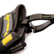 Dirty Rigger Glove Clip – Don’t leave gloves behind, clip them on right by your side with the Dirty Rigger® Glove Clip. – Now available at MTN Shop UK.
