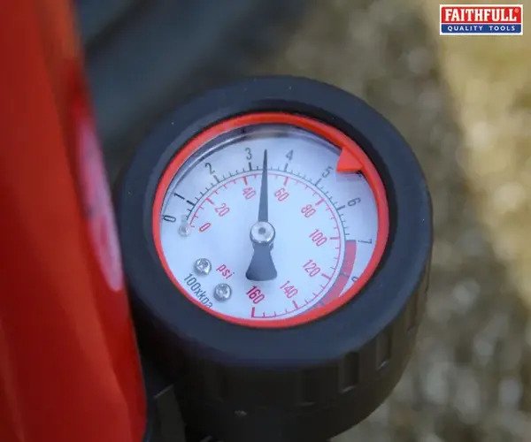 High-Pressure Hand Pump - imagen 8