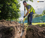 Roughneck Long Handled Trenching Shovel – – Now available at MTN Shop UK. - imagen 4
