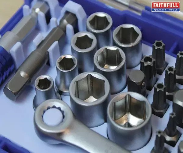 Screwdriver Bit & Socket Set - imagen 6
