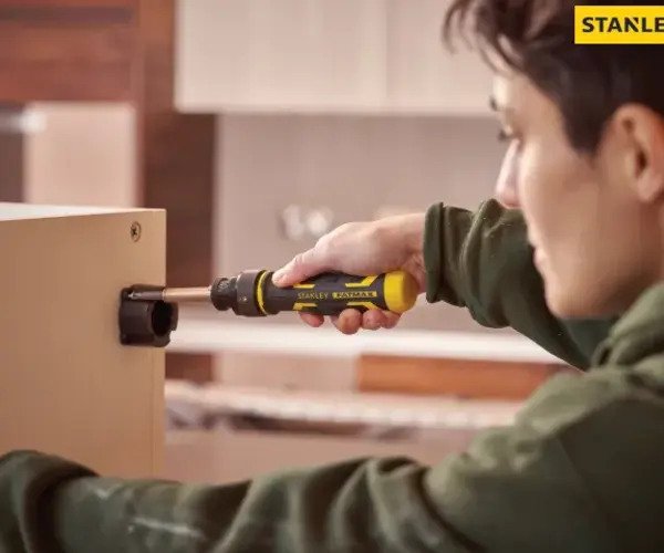 Ratcheting Screwdriver