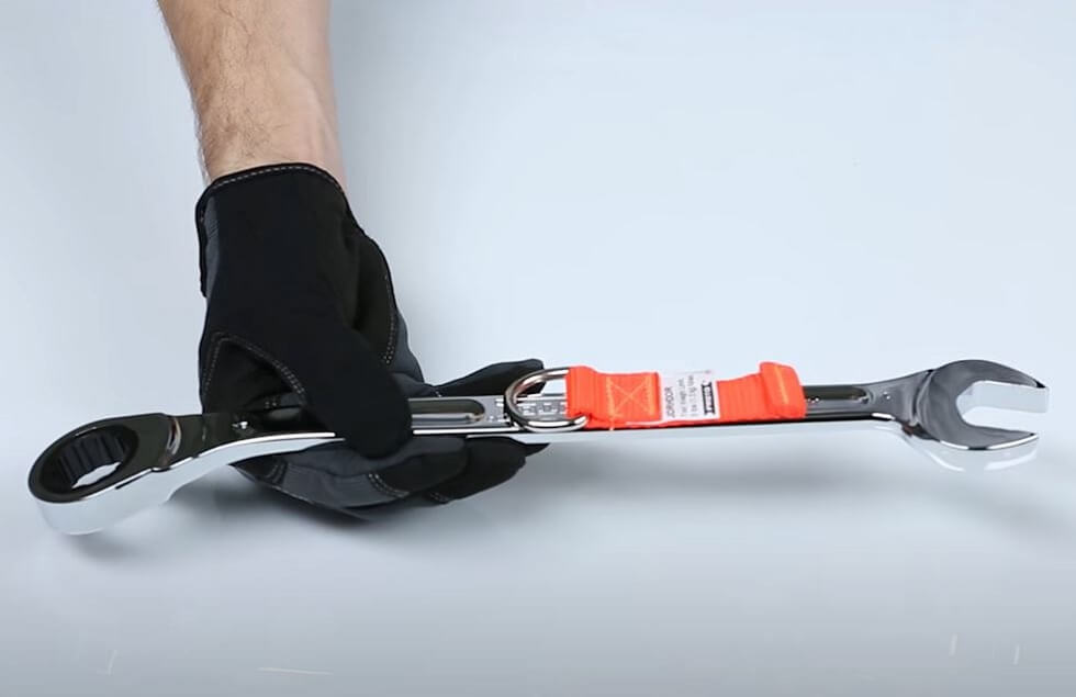 Stronghold Tool Tether Tape 2.74m – This 1-inch (2.54 cm) wide tool tether tape can connect a separate attachment point to your tool in seconds to create load-rated tether points on yours instantly. – Now available at MTN Shop UK.