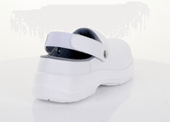 Click Safety Clogs – These safety toe clogs are EN ISO 20345: 2011 SB A E SRC certified with anti-bacterial lining and insole as well as excellent slip resistance. It features an open back slip-on design. – Now available at MTN Shop UK. - imagen 3