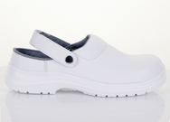 Click Safety Clogs – These safety toe clogs are EN ISO 20345: 2011 SB A E SRC certified with anti-bacterial lining and insole as well as excellent slip resistance. It features an open back slip-on design. – Now available at MTN Shop UK. - imagen 2