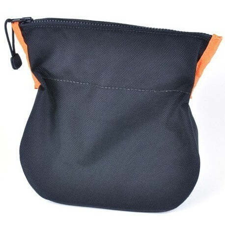 Stronghold Self Closing Tool Pouch – The Stronghold Self-Closing Tool Pouch has an internal, self-closing feature that prevents items from being dropped if upside down. – Now available at MTN Shop UK. - imagen 2