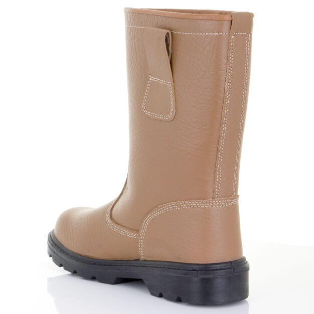 Click Rigger Boots – These Fur Lined Rigger Boots with the padded ankle feature an easy slip-on design. Its TPU heel which is very sturdy, abrasion-resistant and flexible offers excellent slip resistance & safety. – Now available at MTN Shop UK. - imagen 3