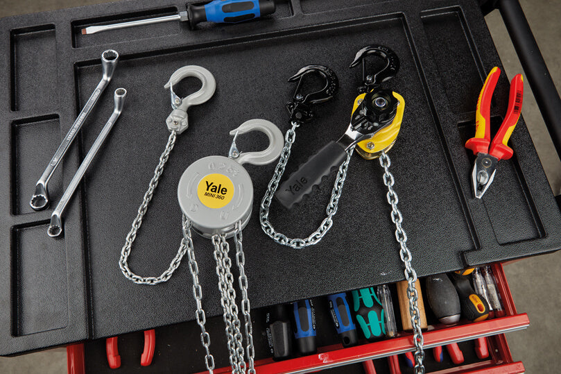 Yale MINI 360 Hand chain hoist – The smallest of the Yale hand chain hoists has a compact design and a hand chain wheel cover that allows a rotation of 360°. – Now available at MTN Shop UK. - imagen 9
